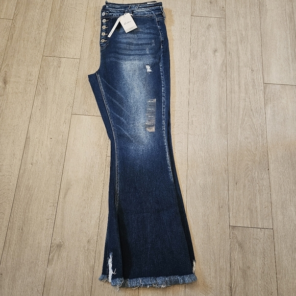 Maurice's blue High-Rise flare distressed hem jeans Womens size 20 denim NEW - Picture 2 of 8